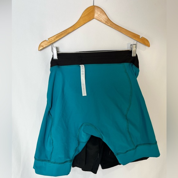 NEW / Lululemon T.H.E. Short 9 
Lux. / B003 - Picture 7 of 13